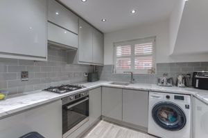 Photo 17- click for photo gallery